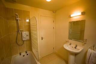 Дома для отпуска Kenmare Bay Hotel Holiday Homes Кенмэр Дом для отпуска с 3 спальнями-6